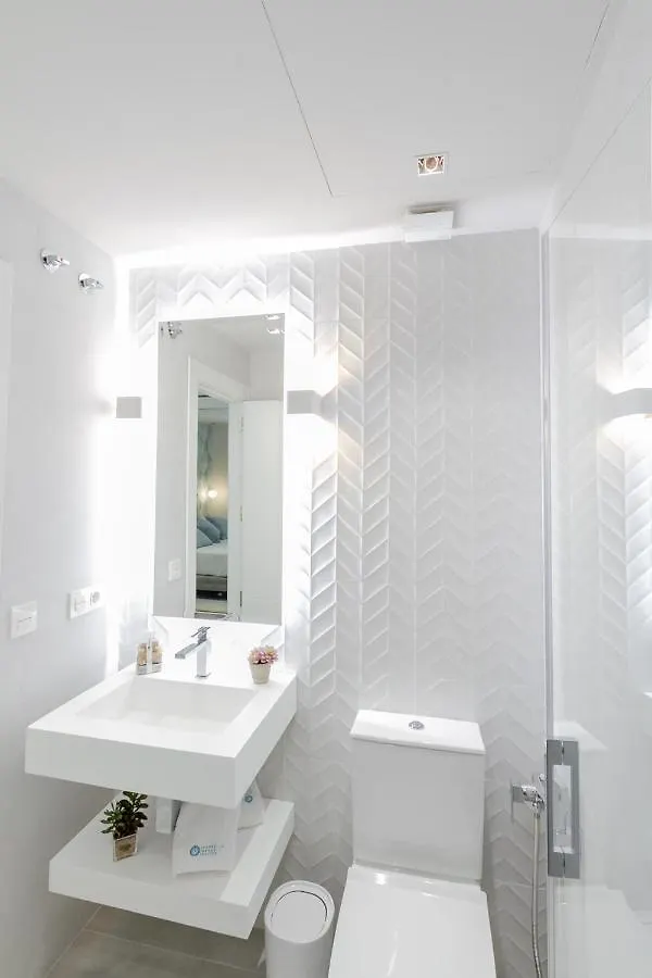 Marbella Banus Suites - Bird Of Paradise Playas Del Duque Banus Suite Apartment ספרד
