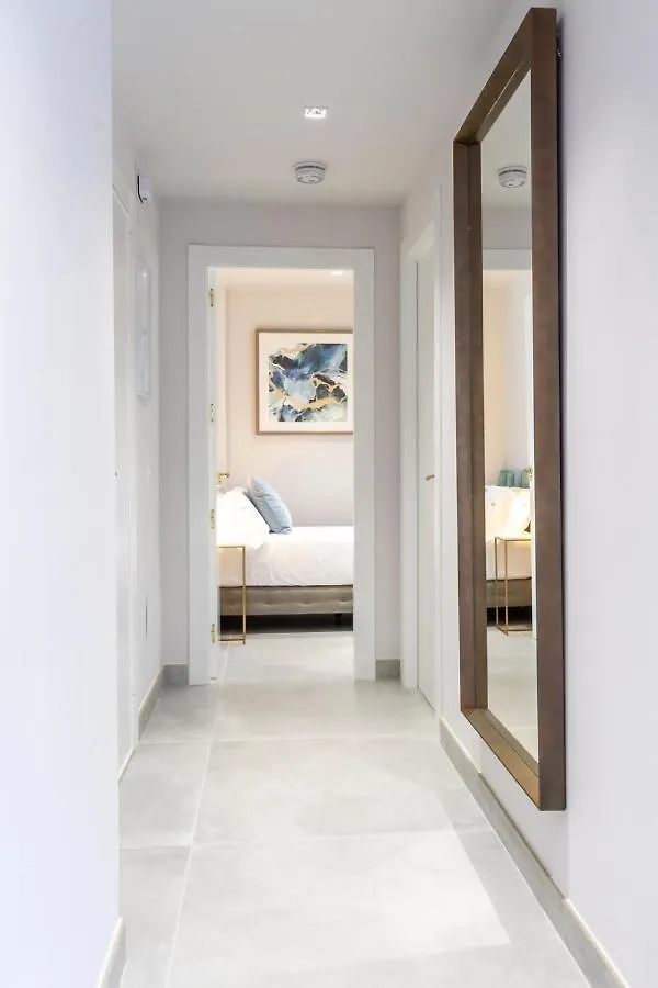 Marbella Banus Suites - Bird Of Paradise Playas Del Duque Banus Suite Apartment