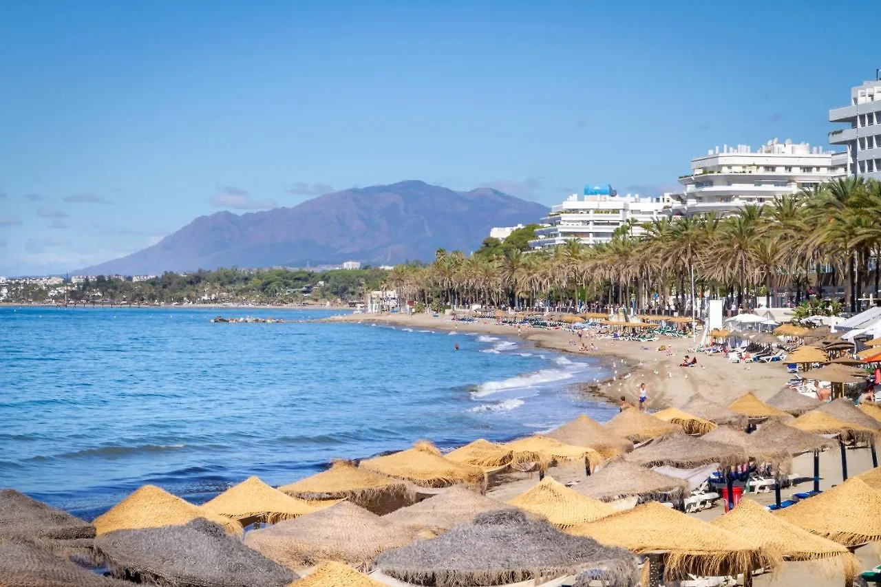 Marbella Banus Suites - Bird Of Paradise Playas Del Duque Banus Suite Apartment ספרד