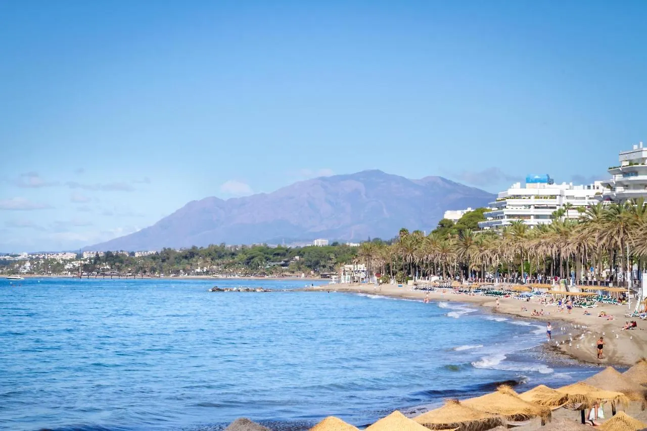 Marbella Banus Suites - Bird Of Paradise Playas Del Duque Banus Suite Apartment