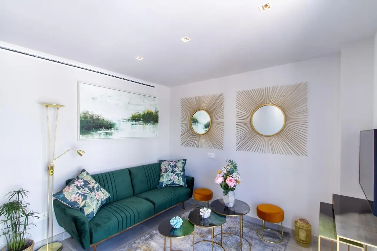 Marbella Banus Suites - Bird Of Paradise Playas Del Duque Banus Suite Apartment Espagne
